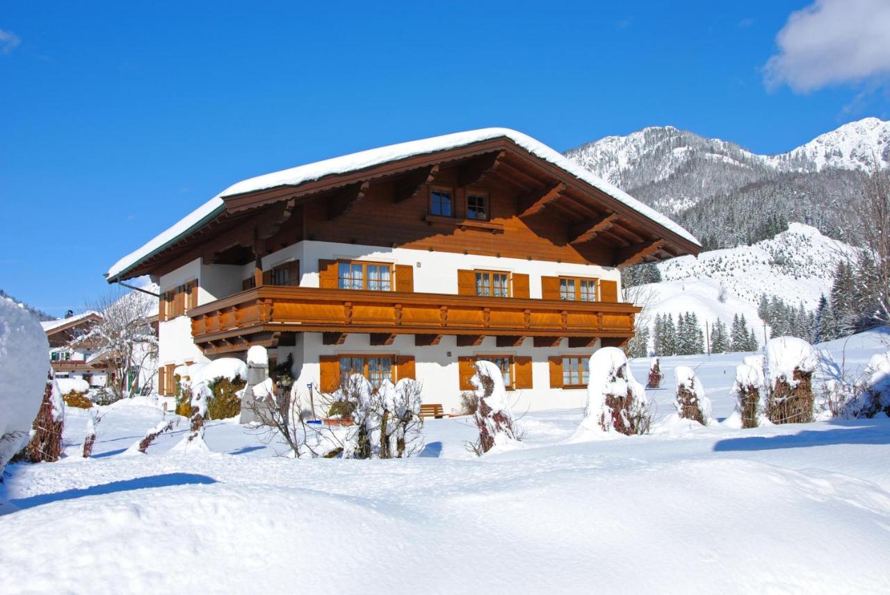 Вилла Gaestehaus Glaagut - Familie Hain Хохфильцен Экстерьер фото