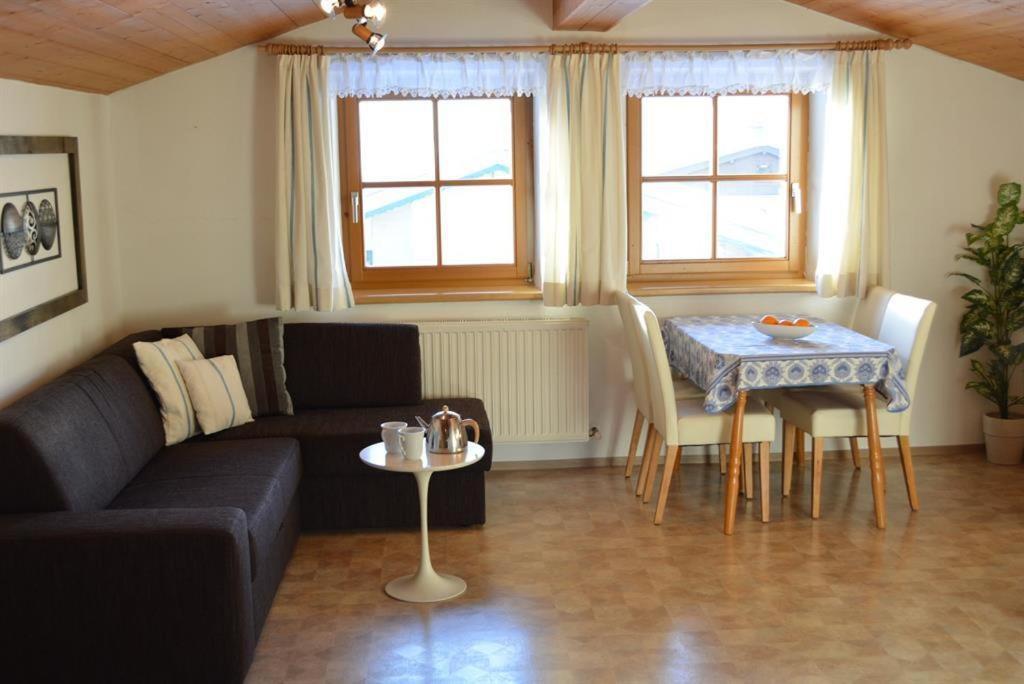 Вилла Gaestehaus Glaagut - Familie Hain Хохфильцен Номер фото