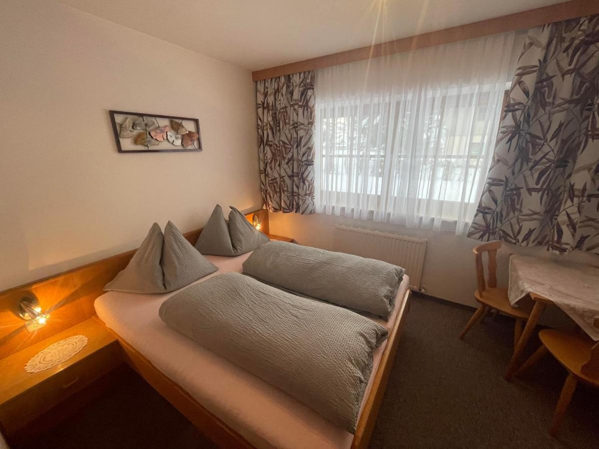 Вилла Gaestehaus Glaagut - Familie Hain Хохфильцен Экстерьер фото