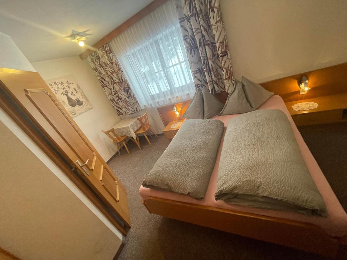 Вилла Gaestehaus Glaagut - Familie Hain Хохфильцен Экстерьер фото