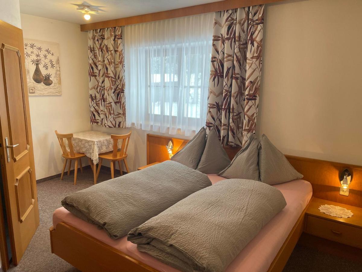 Вилла Gaestehaus Glaagut - Familie Hain Хохфильцен Экстерьер фото