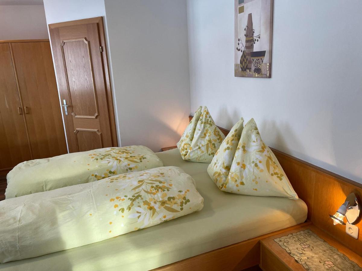 Вилла Gaestehaus Glaagut - Familie Hain Хохфильцен Экстерьер фото