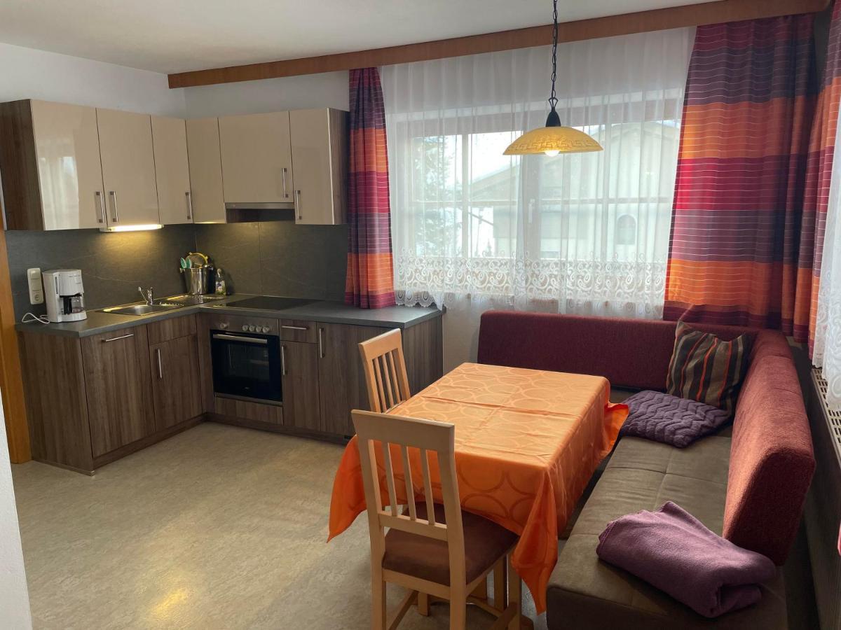 Вилла Gaestehaus Glaagut - Familie Hain Хохфильцен Экстерьер фото