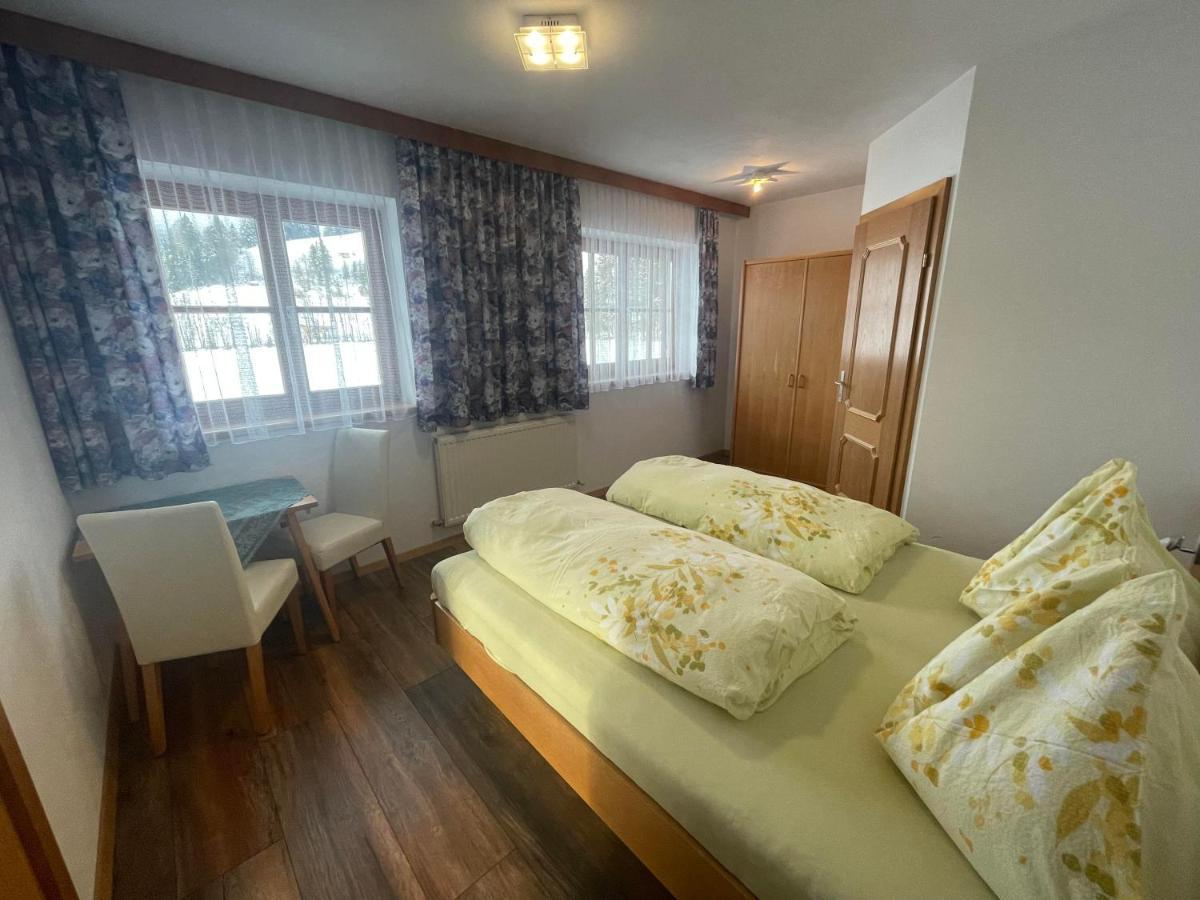 Вилла Gaestehaus Glaagut - Familie Hain Хохфильцен Экстерьер фото
