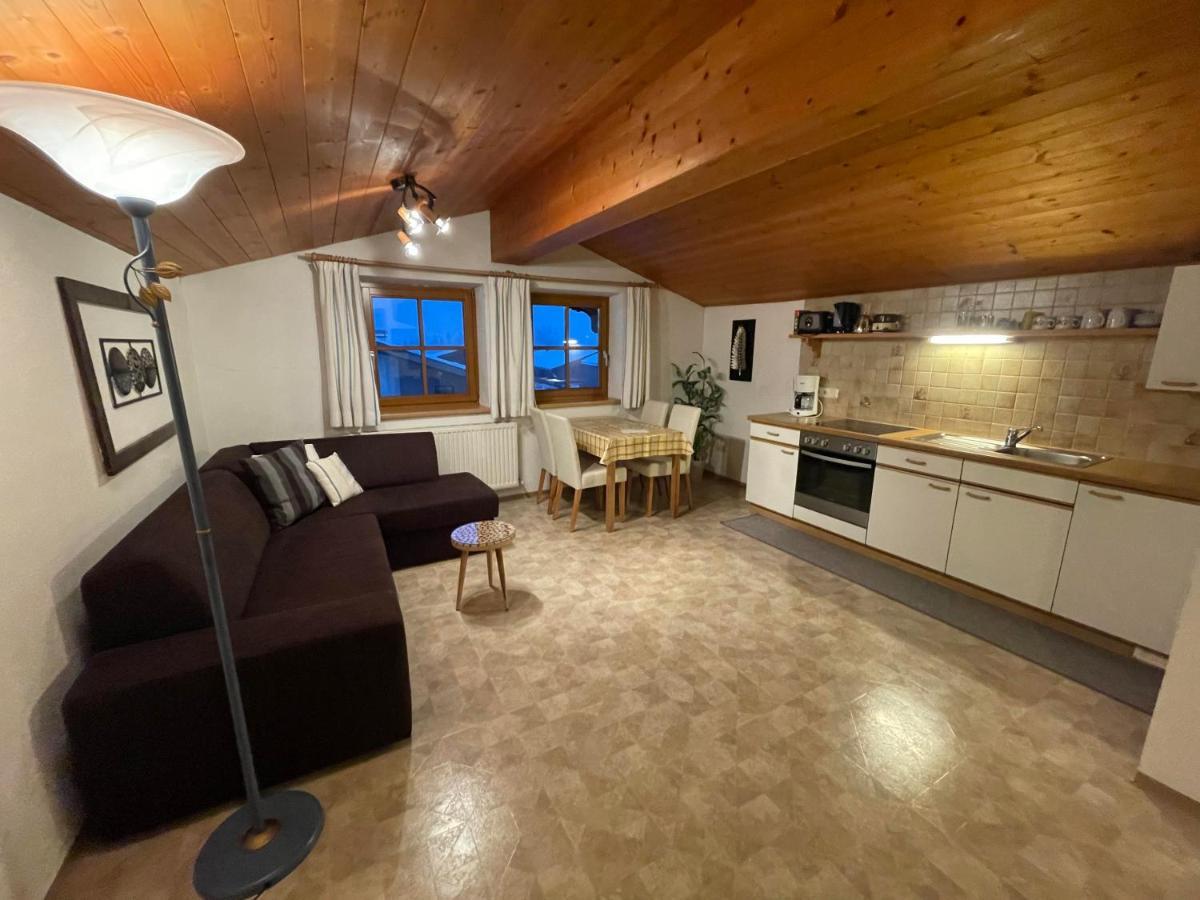 Вилла Gaestehaus Glaagut - Familie Hain Хохфильцен Экстерьер фото