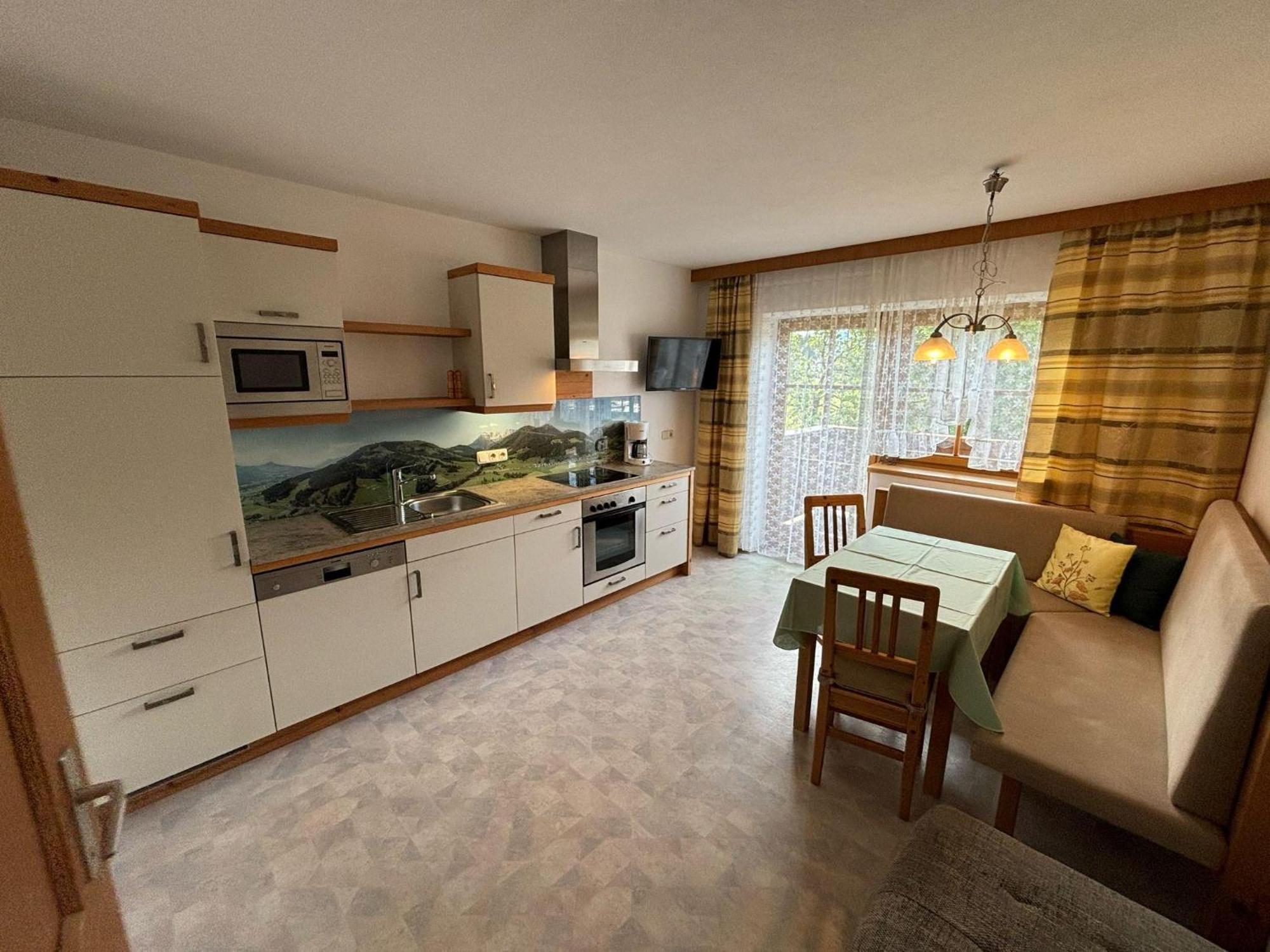 Вилла Gaestehaus Glaagut - Familie Hain Хохфильцен Экстерьер фото